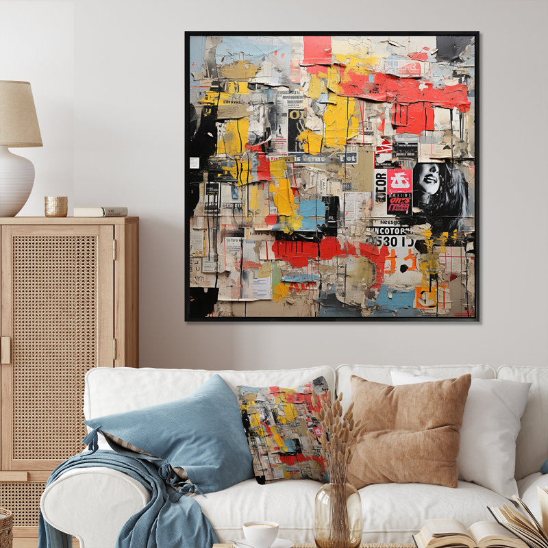 Collage urbain III sur toile, Cadre flottant noir, H 24 po x l 24 po x P 1 po
