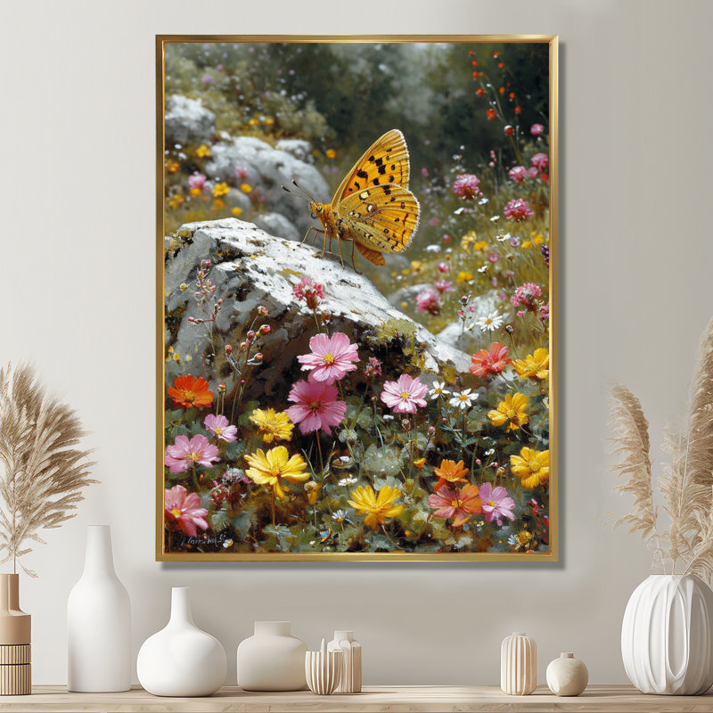 Tigre, machaon sur un rocher en champ de fleurs - papillon, art mural, Toile avec cadre doré, H 32 po x l 16 po x P 1 po