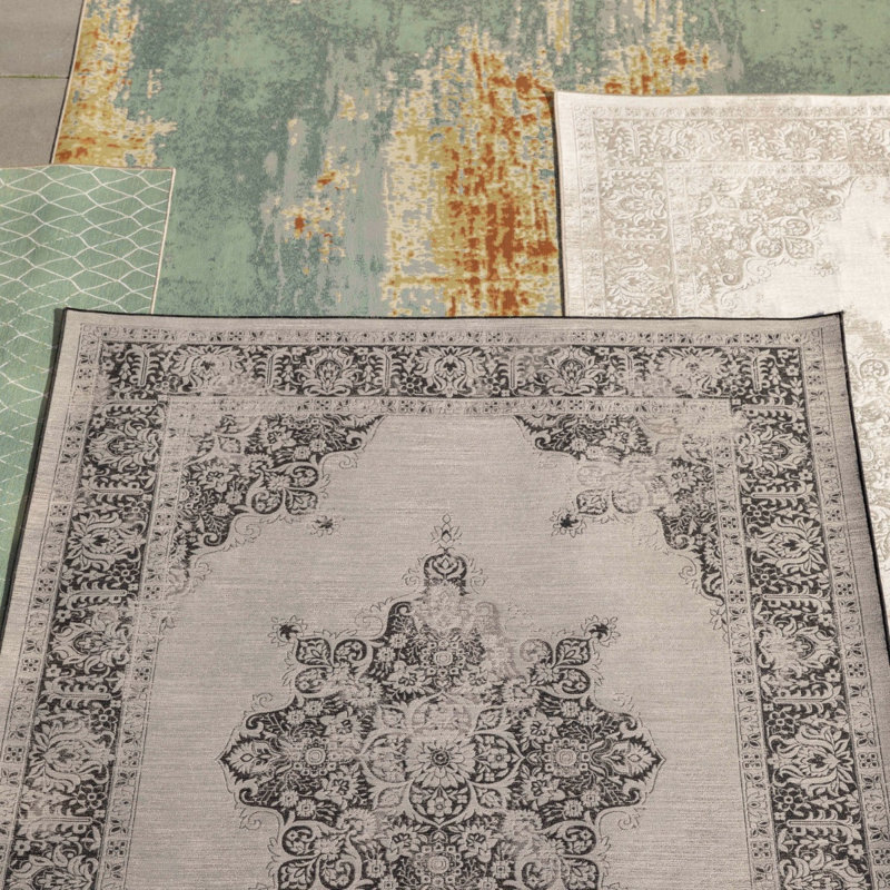 Ranger Abstract Area Rug in Beige/Gray/Green