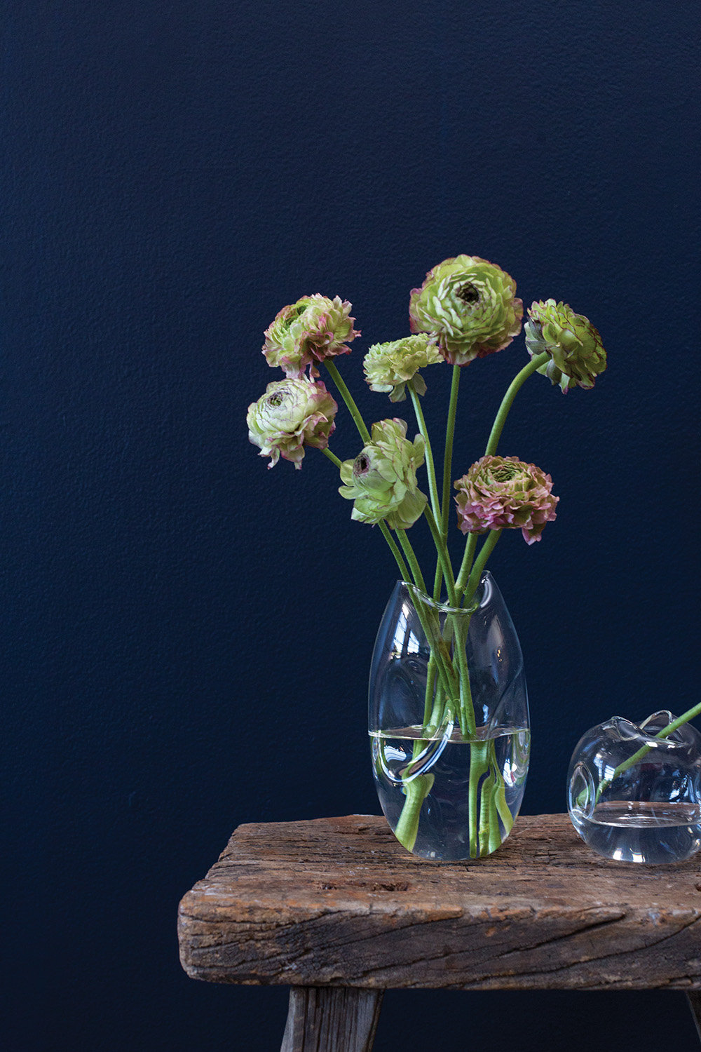 6.75'' Handmade Glass Table Vase