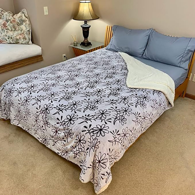 Super Fuzzy, Soft, And Cozy Queen Blanket, Mauve