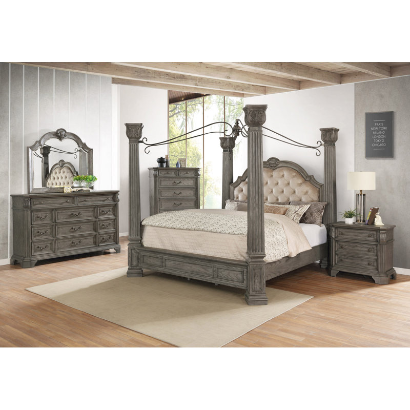 Marley 32.01'' W Nightstand