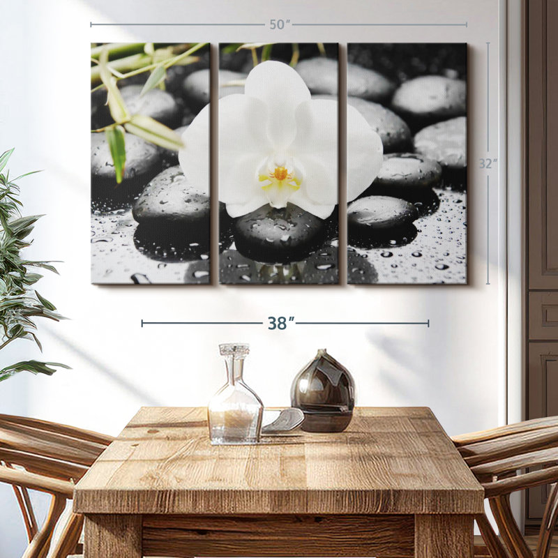 "Orchidée blanche" sur toile, H 50 po x l 32 po