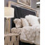 Commode Shalondra
