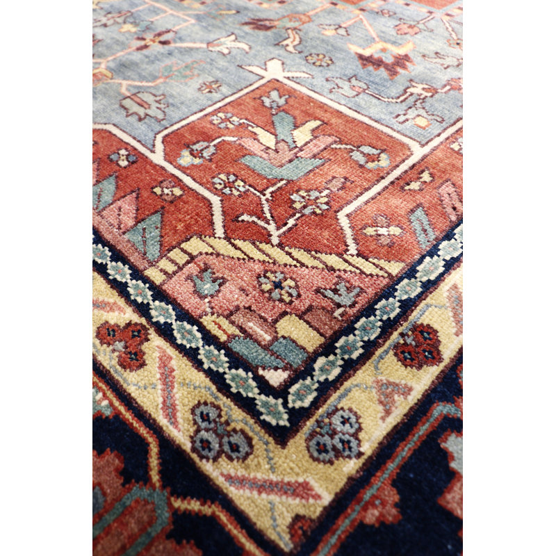 Serapi Hand Knotted Wool Area Rug, Rectangle 9'7" x 14'