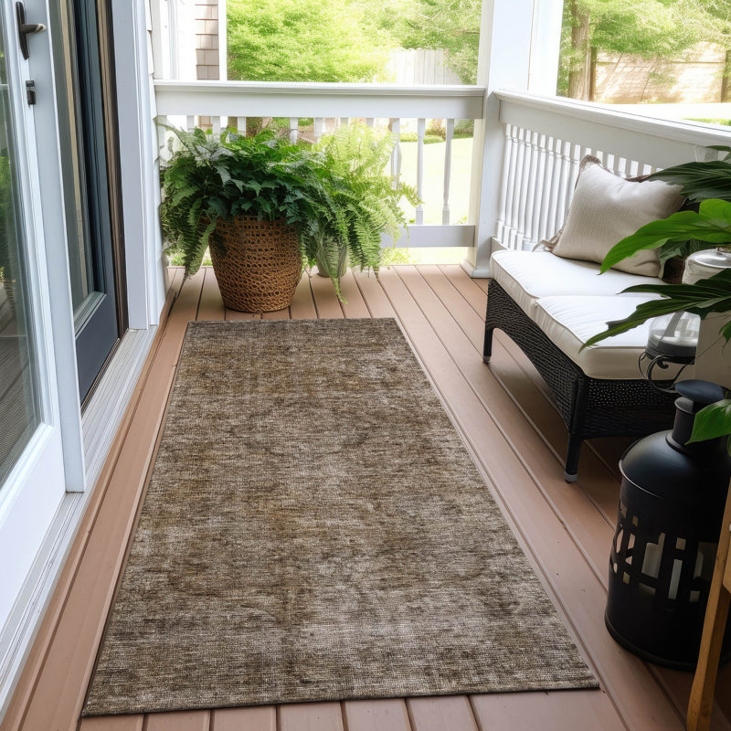 Tapis intérieur / extérieur brun Emberith , 2'3" x 7'6"