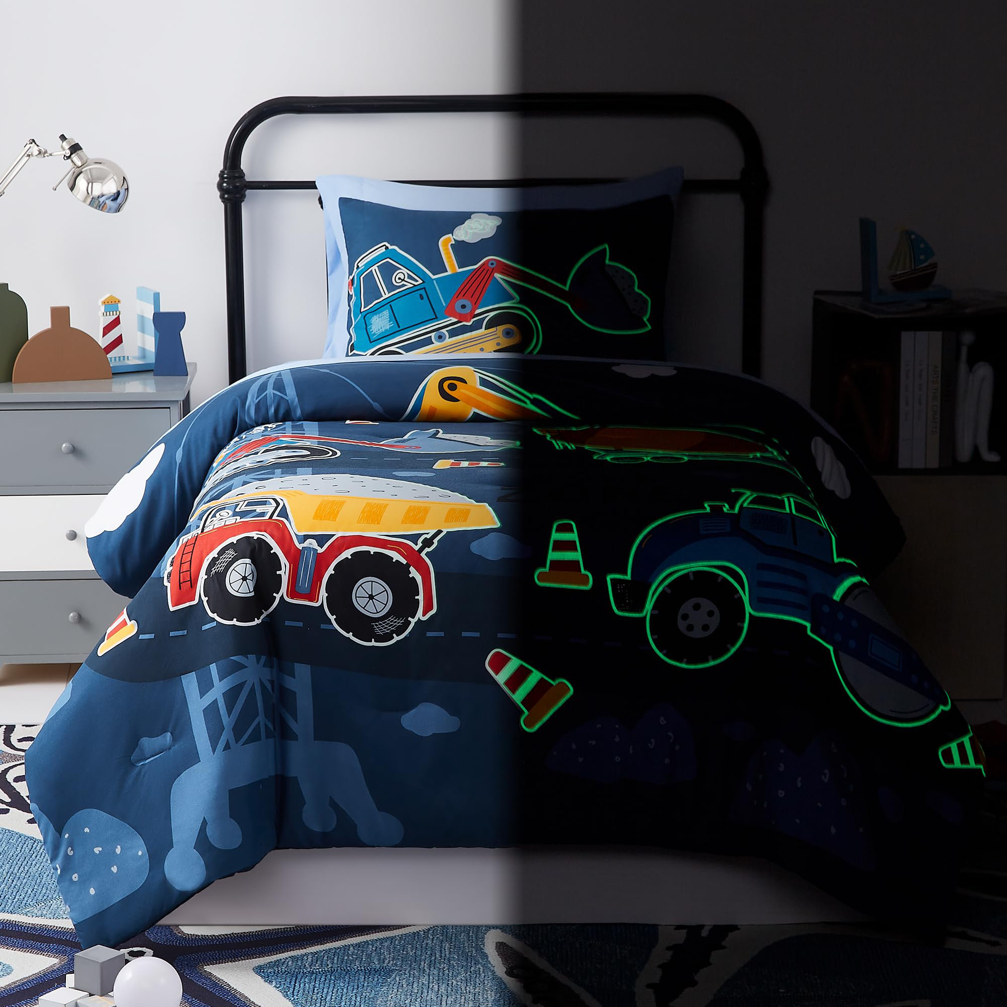 MK Home 3-Piece Crib Sheet Set – Construction Trucks & Tractors, Blue Red Yellow