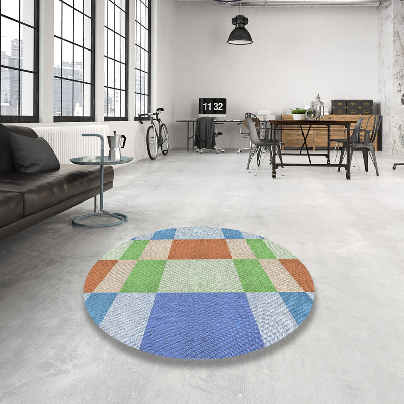 Geometric Indoor Rug, Round 4'