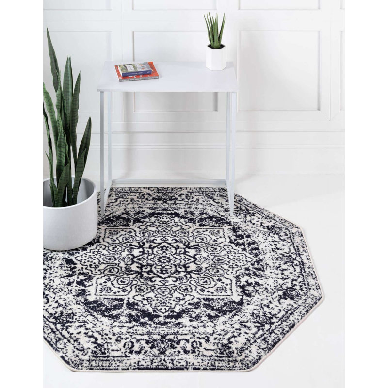 Endesha Oriental Indoor Rug, Octagon 7'10"