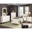 Lit simple traditionnel en blanc classique - tête de lit en bois, rails et lattes-720972247