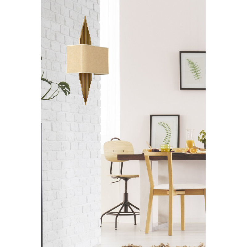 Azayleah LED Wallchiere