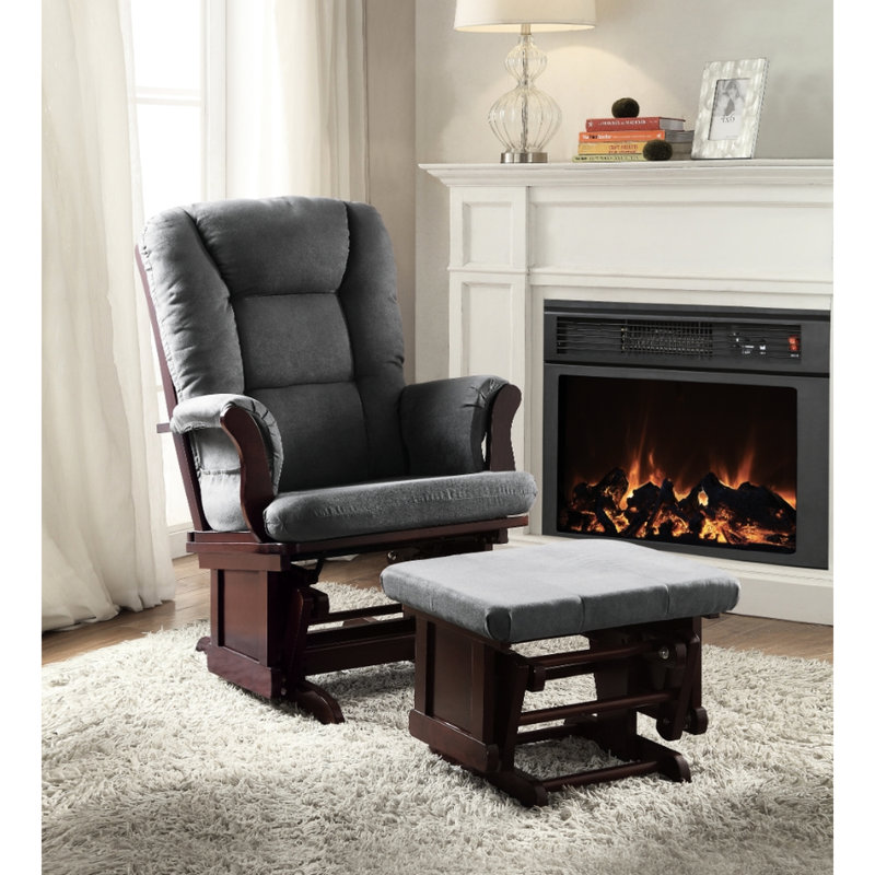 Chaise chaleureuse et accueillante en microfibre grise