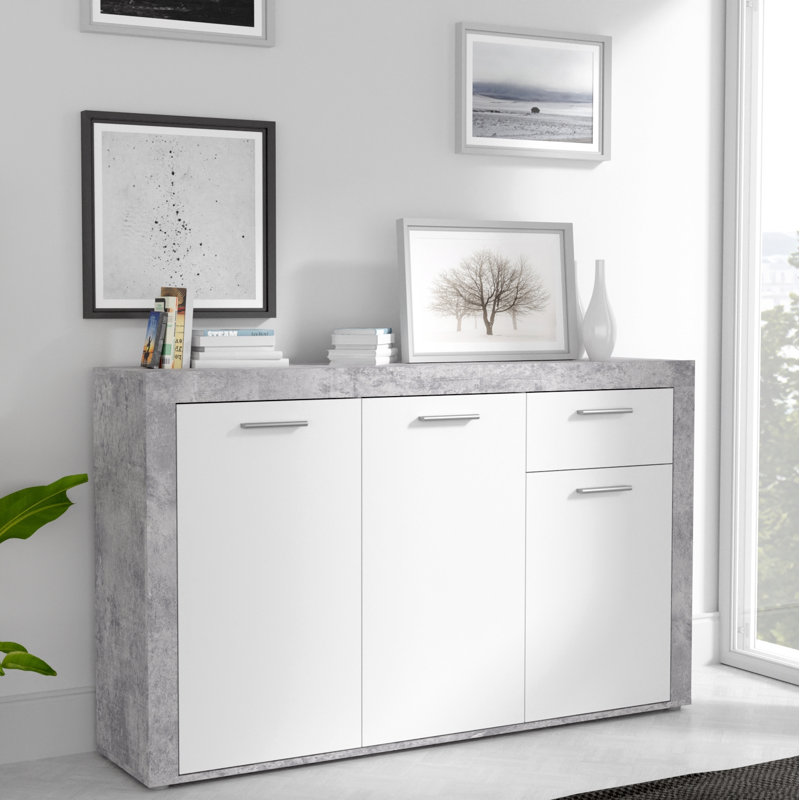 Rahjae 147.8cm Sideboard