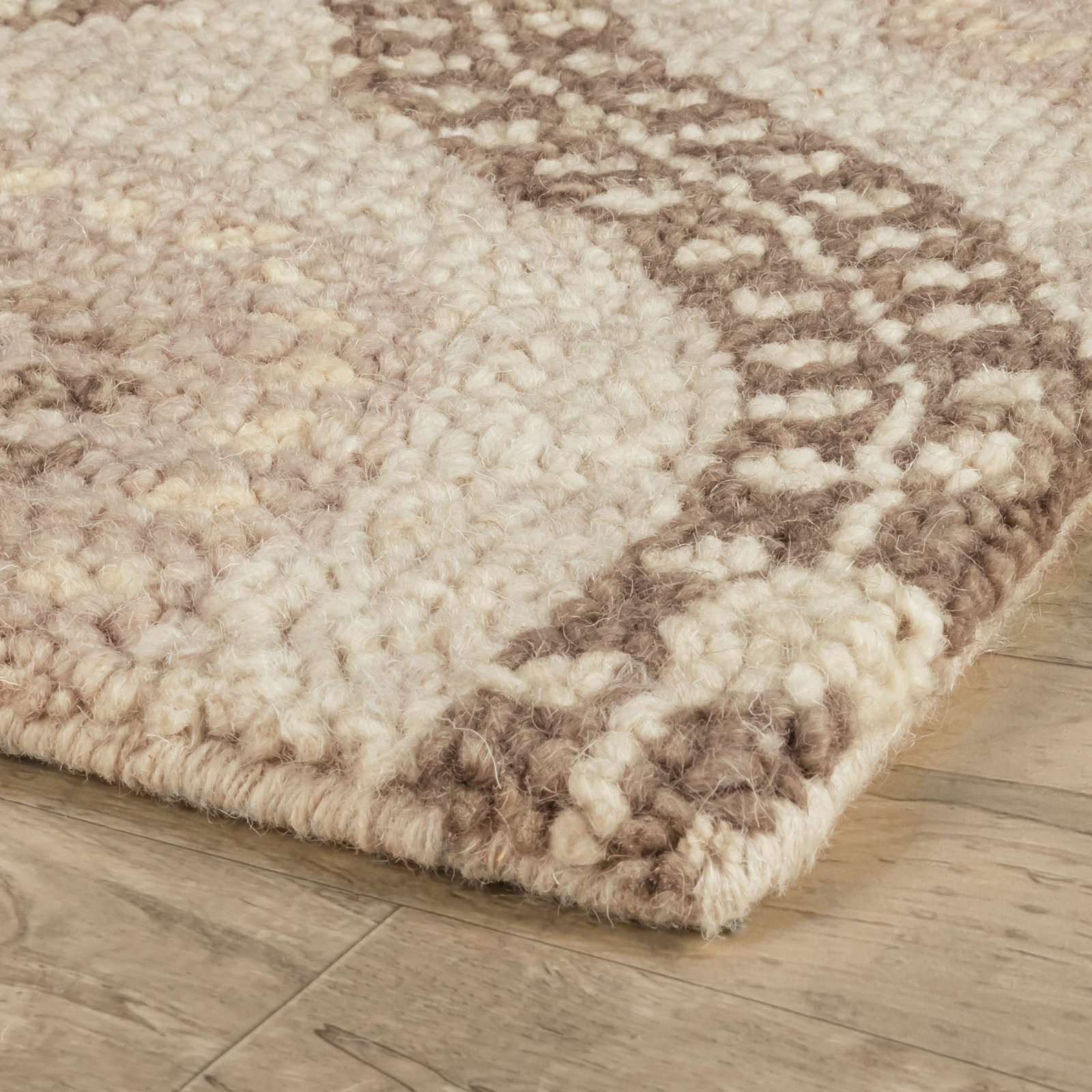 Medallion Grey Hand Tufted Wool Rug, Runner 2'6" x 8'