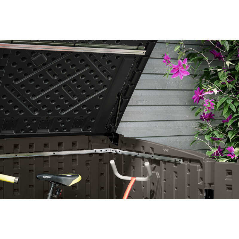 Horizontal Storage Shed, Stoney