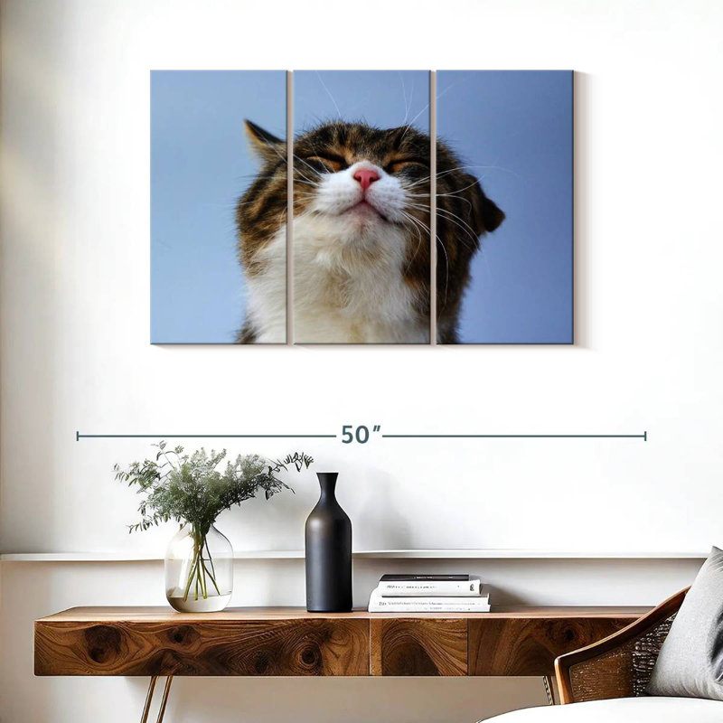 Brampt Refreshed Cat, 24" H x 38" W