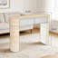 Console, canapé-958652857