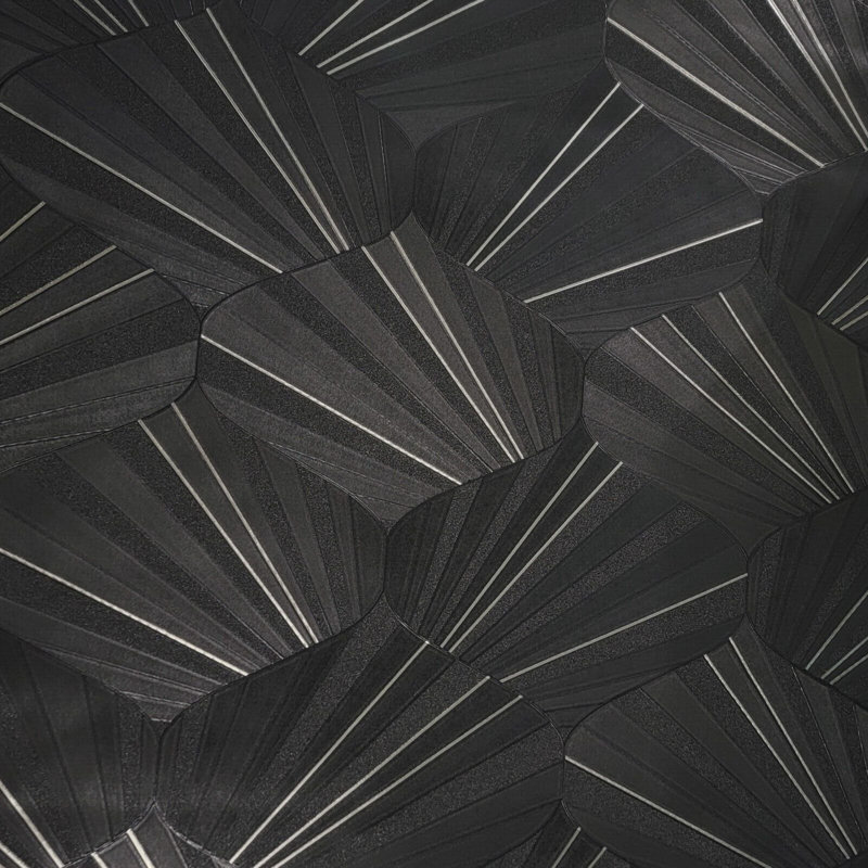 Braylie Geometric Roll