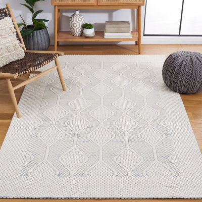 Manya Geometric Handwoven Wool/Polyester Area Rug in White