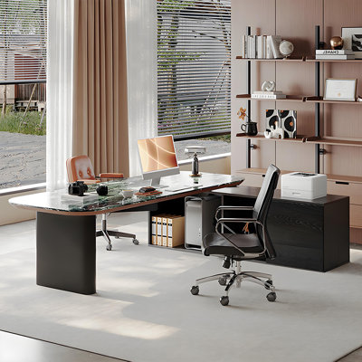 Bureau de direction 102,36 po