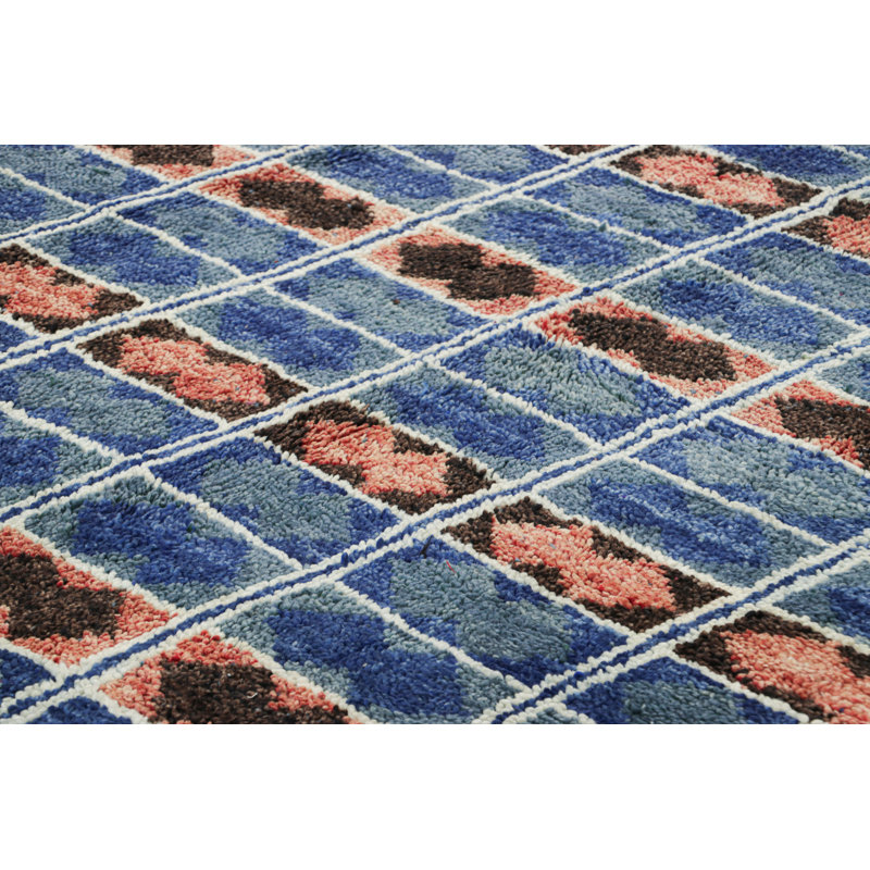 One-of-a-Kind 7'2x8'11 Hand Knotted Area Rug