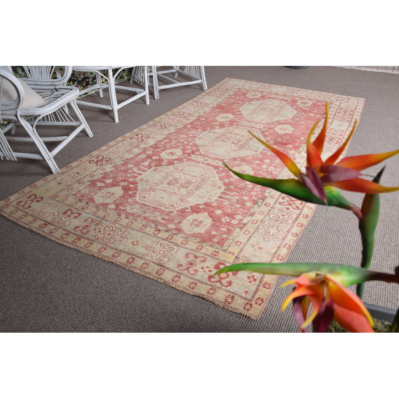 Tapis turc rétro tissé à la main avec d'élégants motifs géométriques