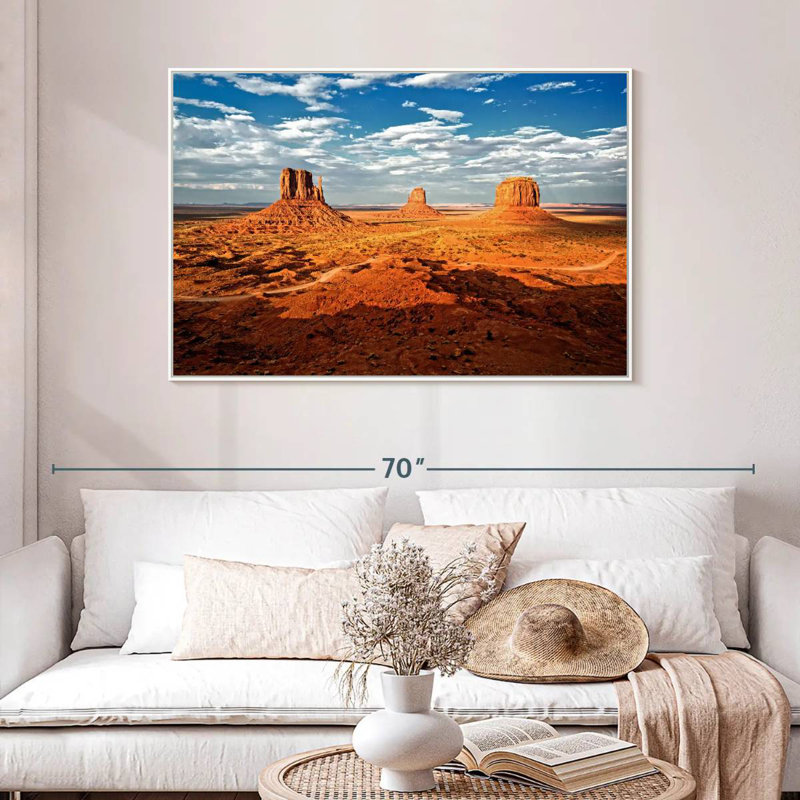 Monument Valley I, Cadre flottant blanc, 46 po x 31 po