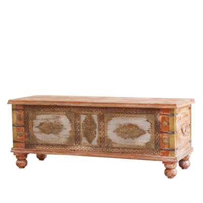 Aleisha 1 Piece Solid Wood Blanket Chest