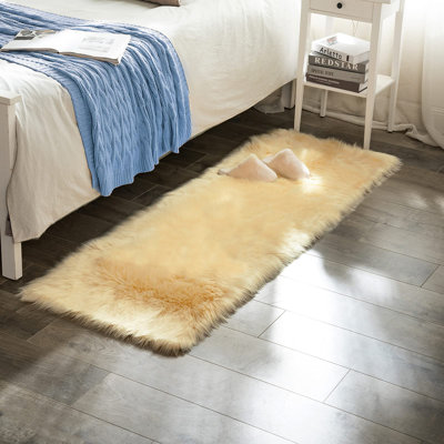 Kovacev Faux Sheepskin Indoor Rug