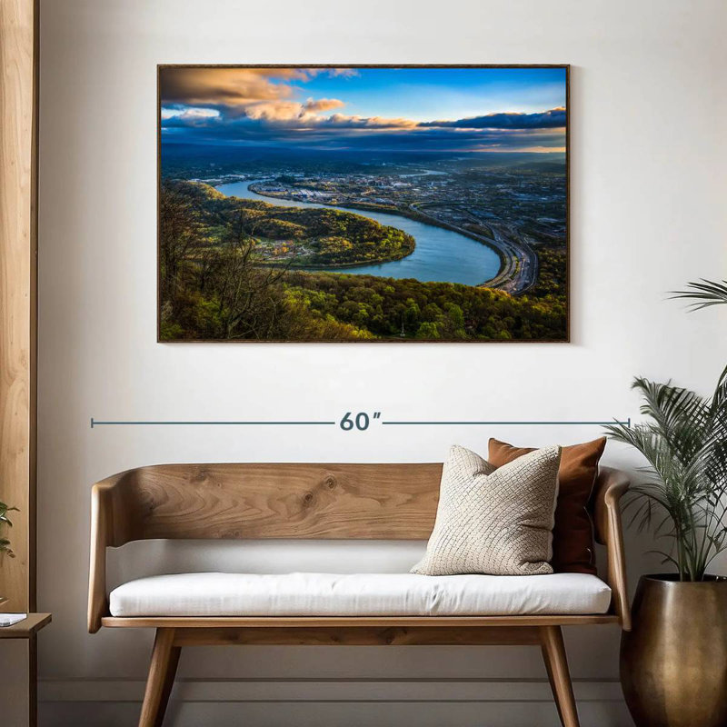 Vue aérienne de Chattanooga, Tennessee, 46 po x 31 po, Cadre flottant noyer