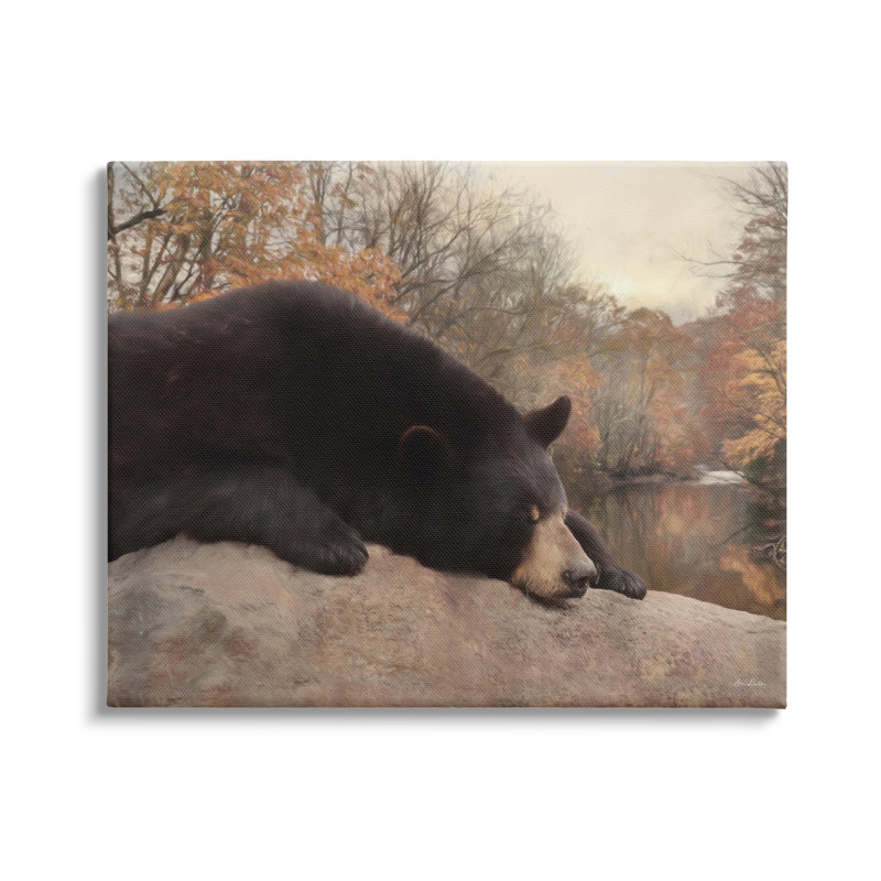 «Falling Bear Autumn Foliage Lake» - Photographie sur toile tendue, H 16 po x l 20 po x P 1,5 po