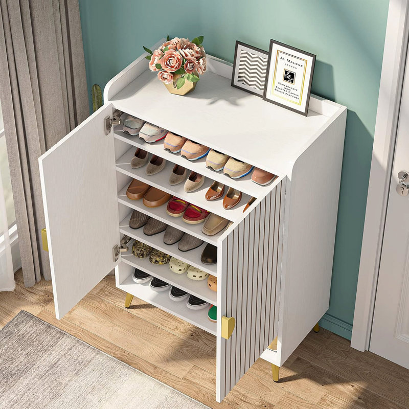 Armoire à chaussures 29,6 po en bois blanc et or avec portes, range-chaussures à 7 niveaux