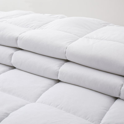 All Season Polyester Down Alternative Comforter