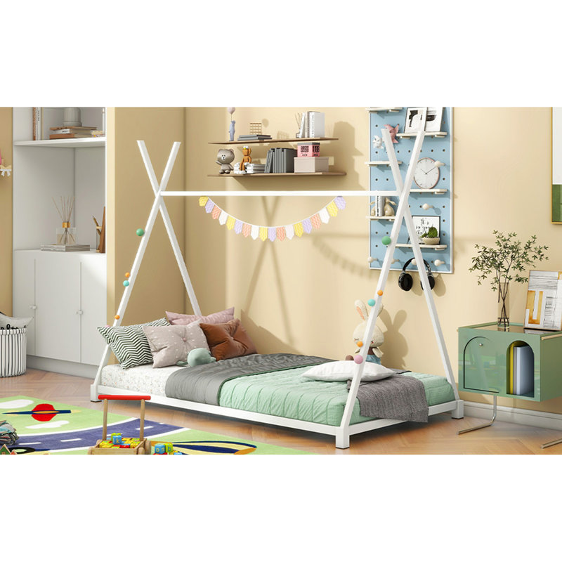 Lit plateforme en métal avec structure triangulaire, Blanc