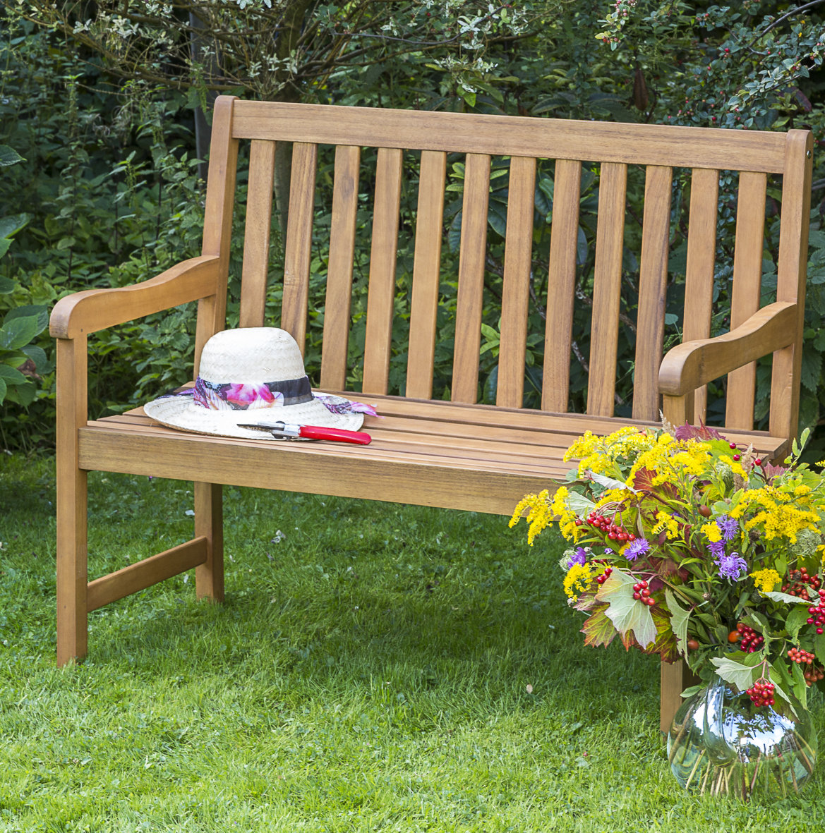 Sol 27 Outdoor Aaniylah Garden Bench Made of Solid Wood & Reviews ...