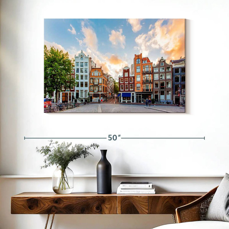 Amazing Amsterdam, H 26 po x l 39 po