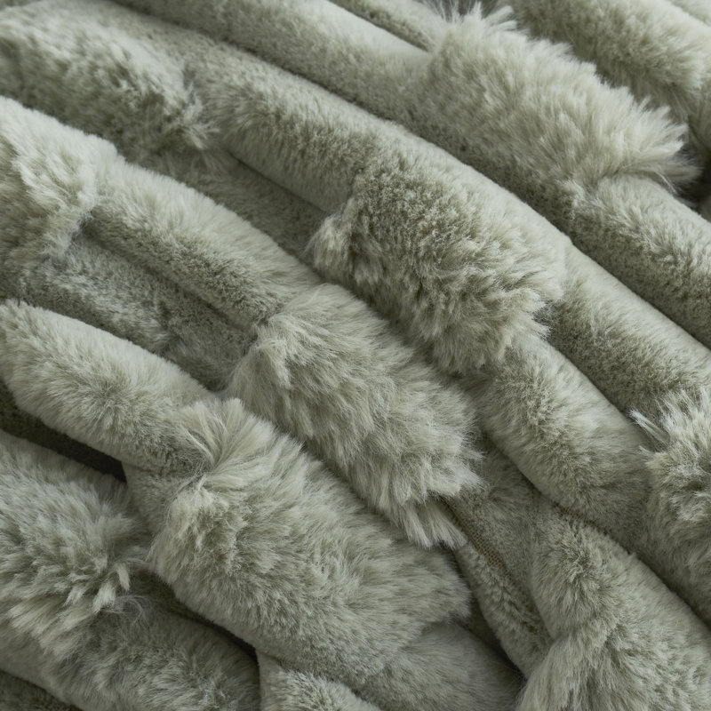 Carved Faux Fur Blanket Throw, Green