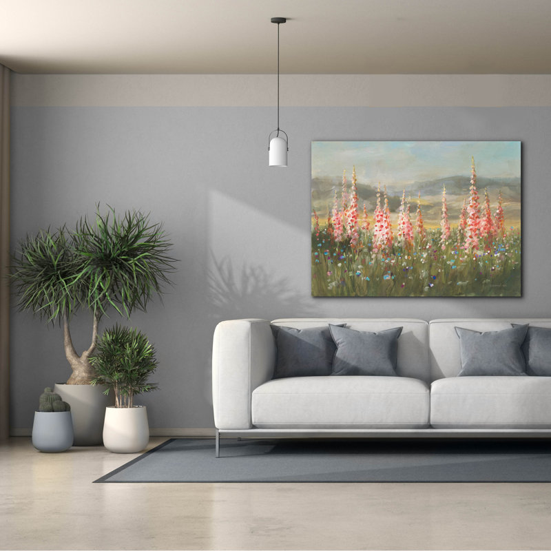 «Wild Foxglove Meadow» par Danhui Nai, art mural sur toile, H 40 po x l 54 po