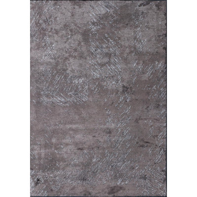 Virginia Chenille Indoor Rug
