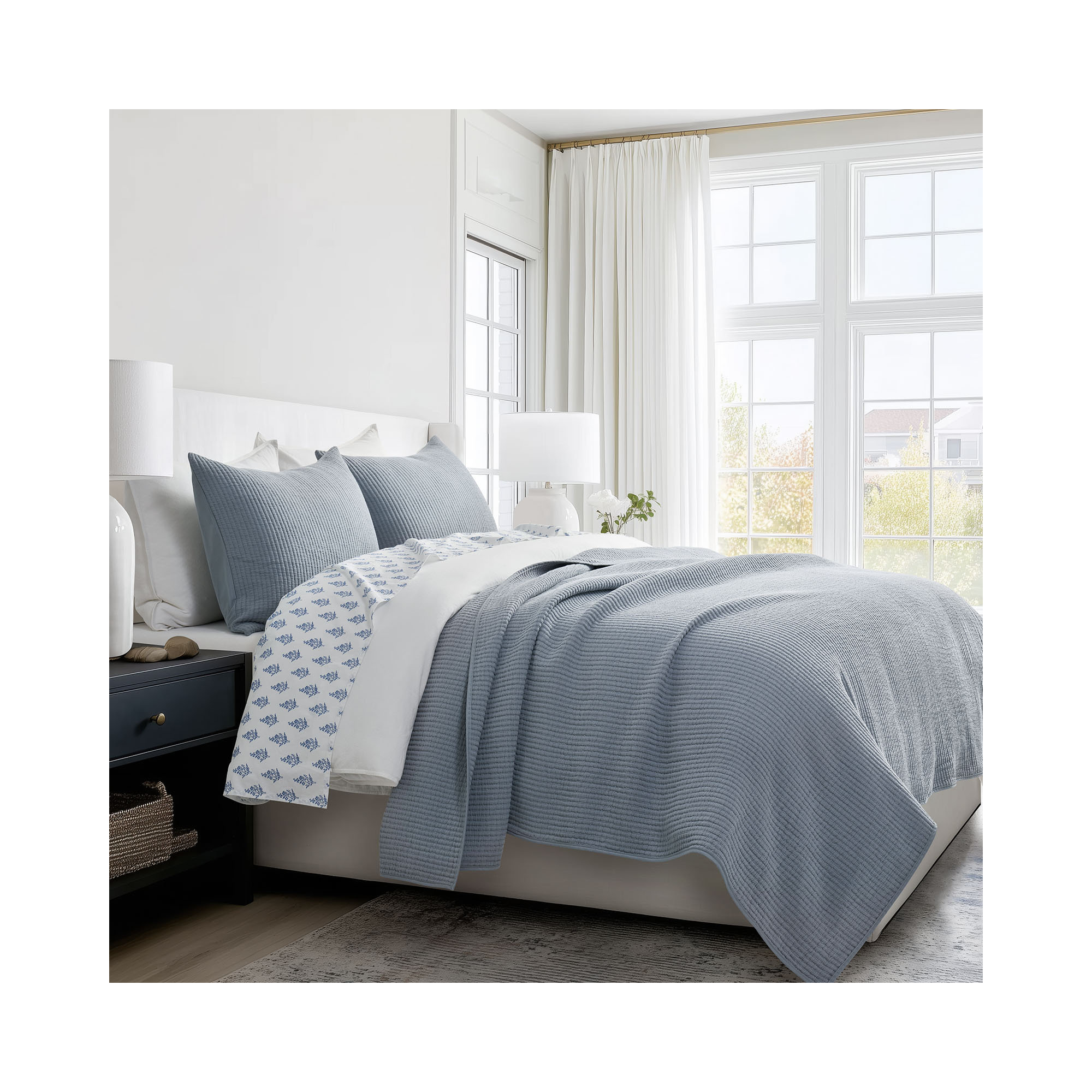 Ribbed Matelassé Cotton Coverlet Set, Blue Linen, King Quilt + 2 King Shams