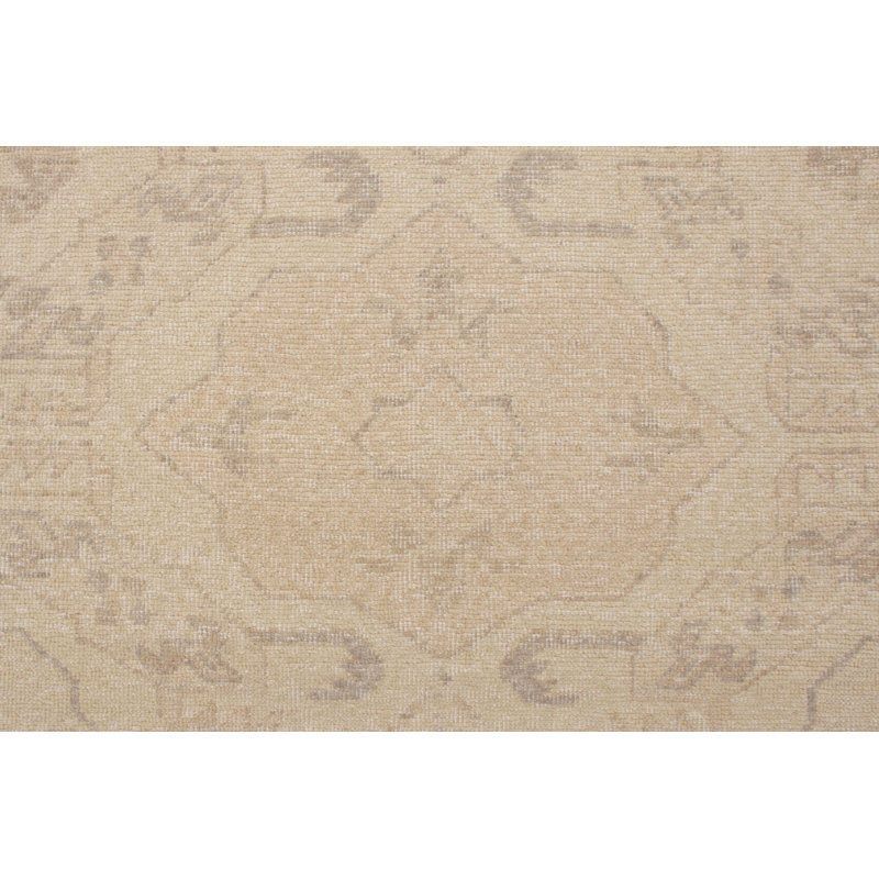 Distressed Homage Hand Knotted Wool Geometric Area Rug, Rectangle 5' x 7'