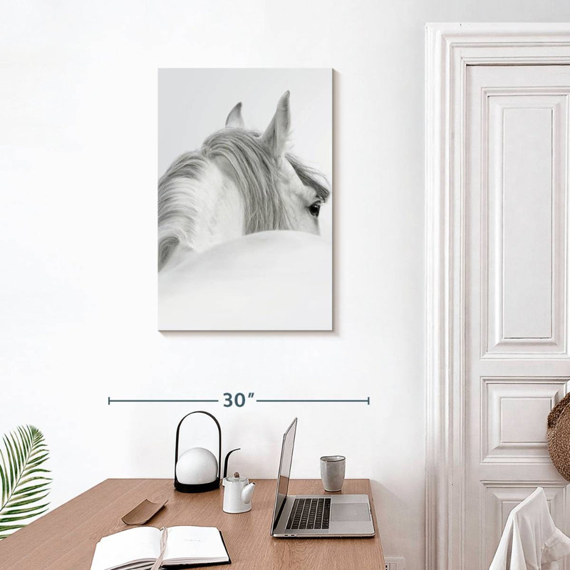 Cheval aux cheveux gris Brampt, H 30 po x l 20 po
