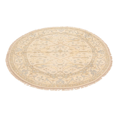 Tapis crème Royal Oushak 5 pi 11 po x 5 pi 11 po