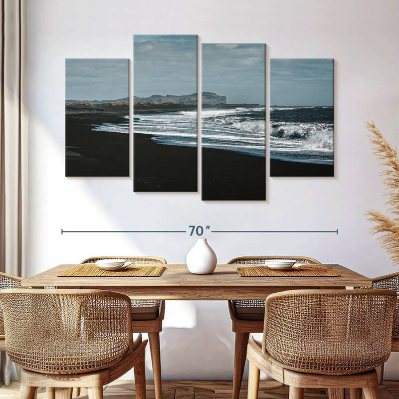 Vik Black Sand Gillard, 42" H x 68" W
