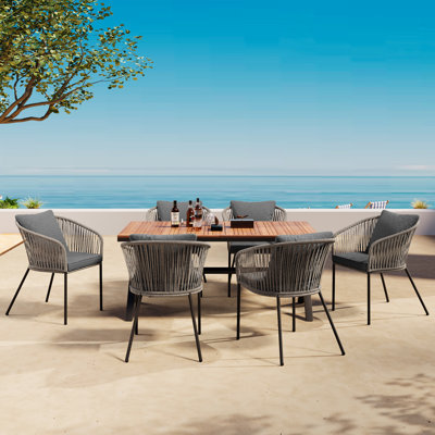 Ensemble repas de patio 7 pièces GO