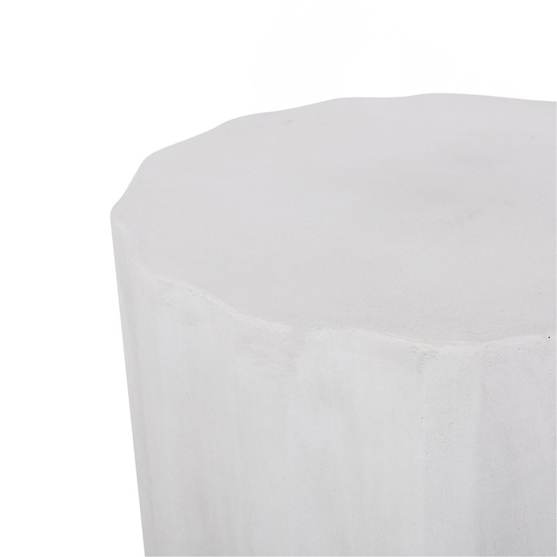 Table d'appoint d'extérieur en béton léger