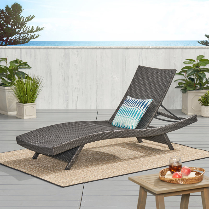 Salem Pe Wicker Chaise Lounge, Gray
