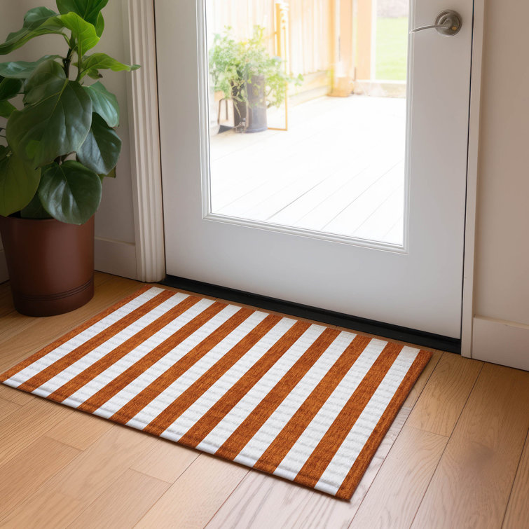 Kinslee Washable Striped Indoor / Outdoor Rug