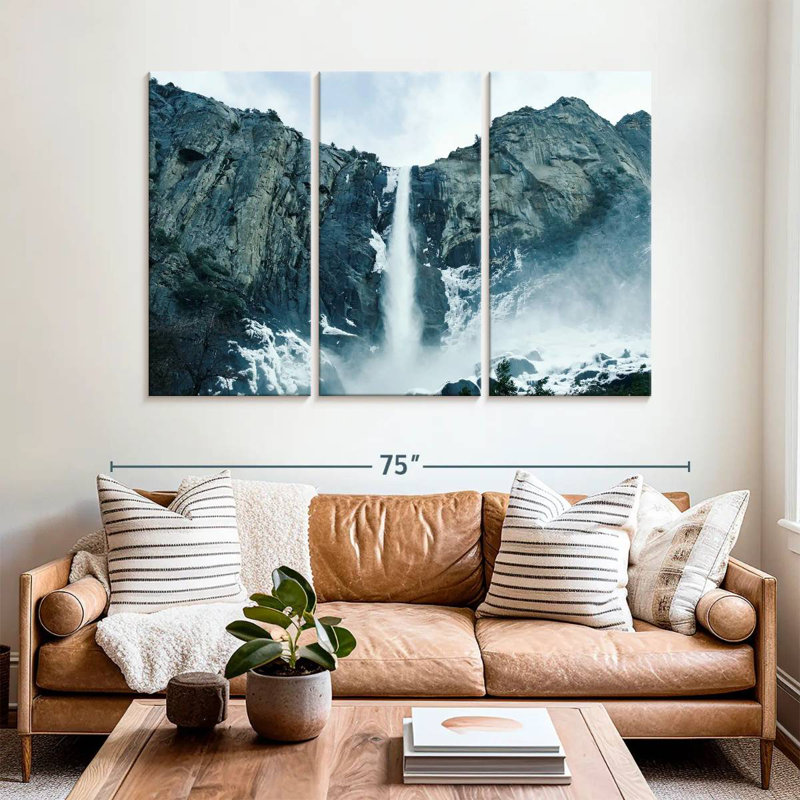 Alvord Bridalveil Waterfall, 32" H x 50" W