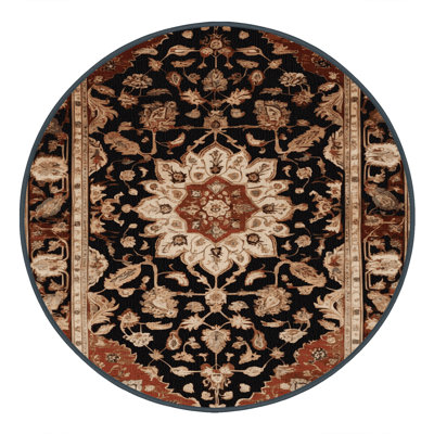 Tapis persan noir lavable à la machine